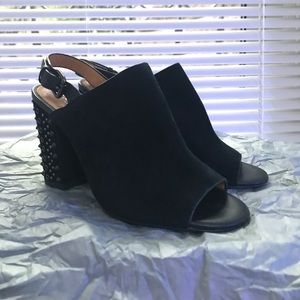 Coach Soft Suede With Metal Studs Sandal Size 36 6 Black